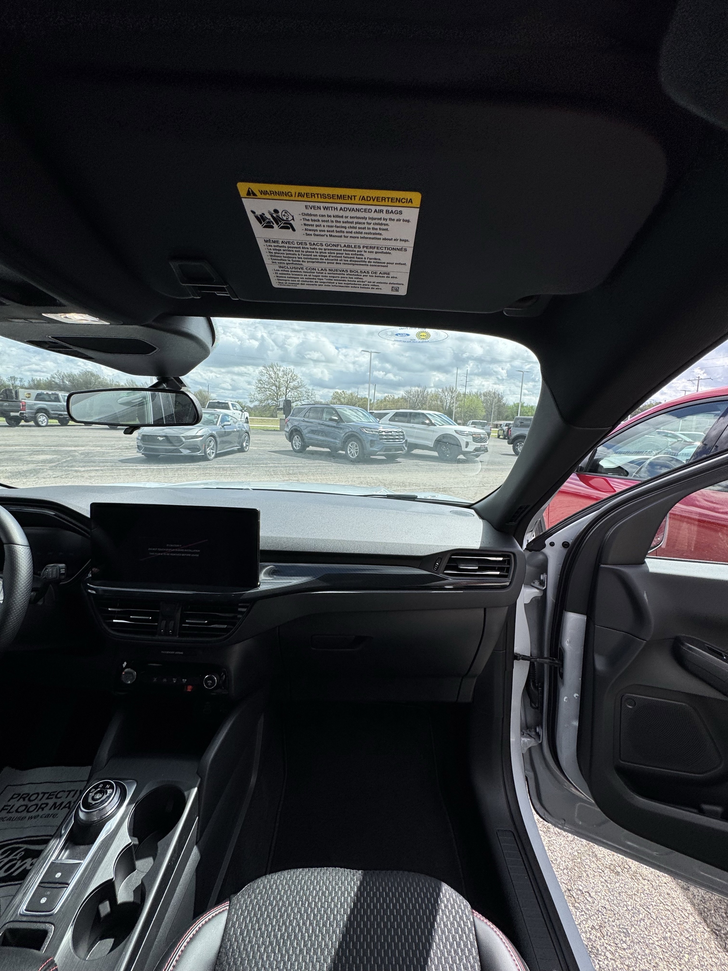 2026 Ford Escape ST-Line - Photo 28