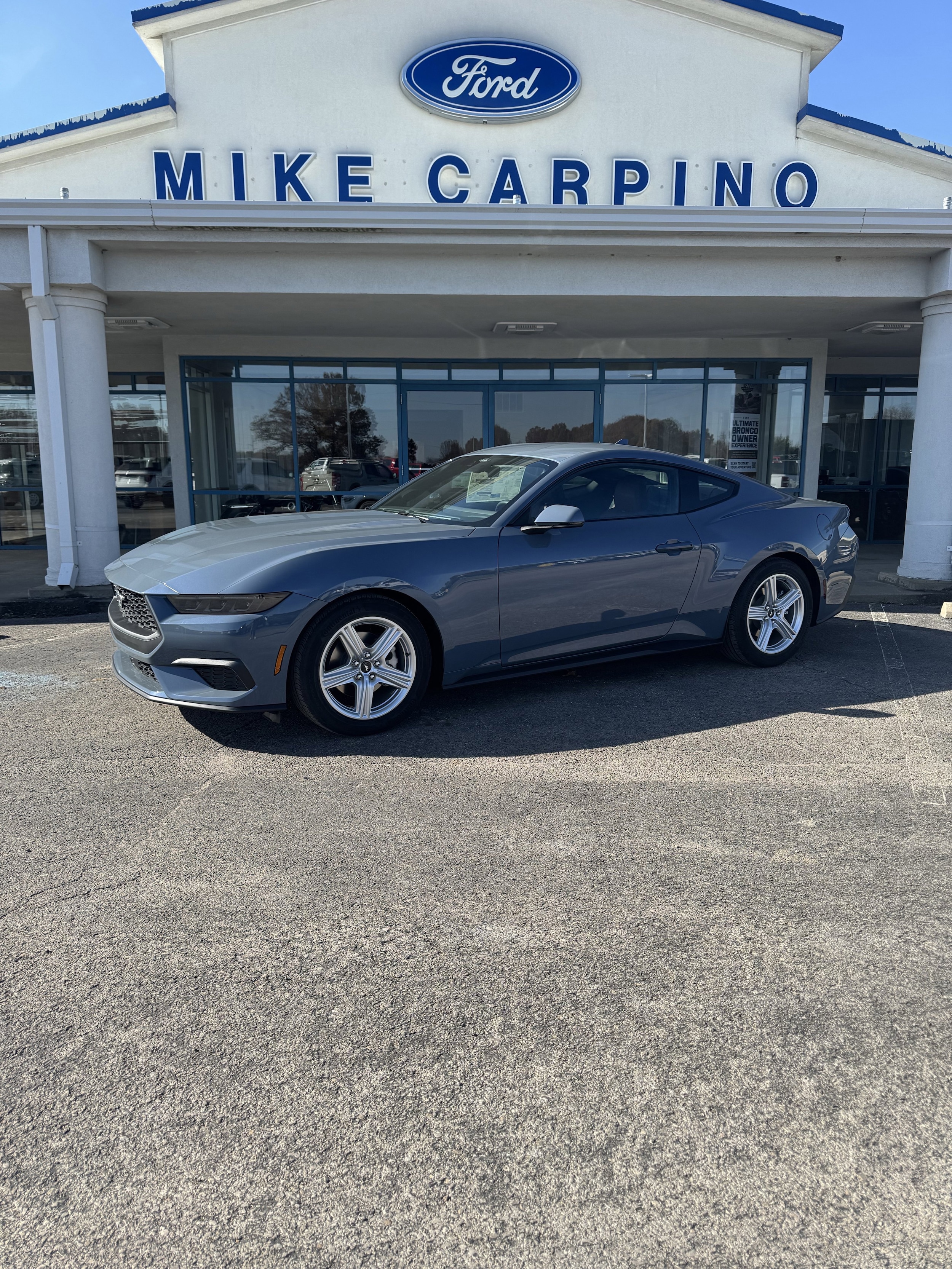 2026 Ford Mustang EcoBoost Premium's photo