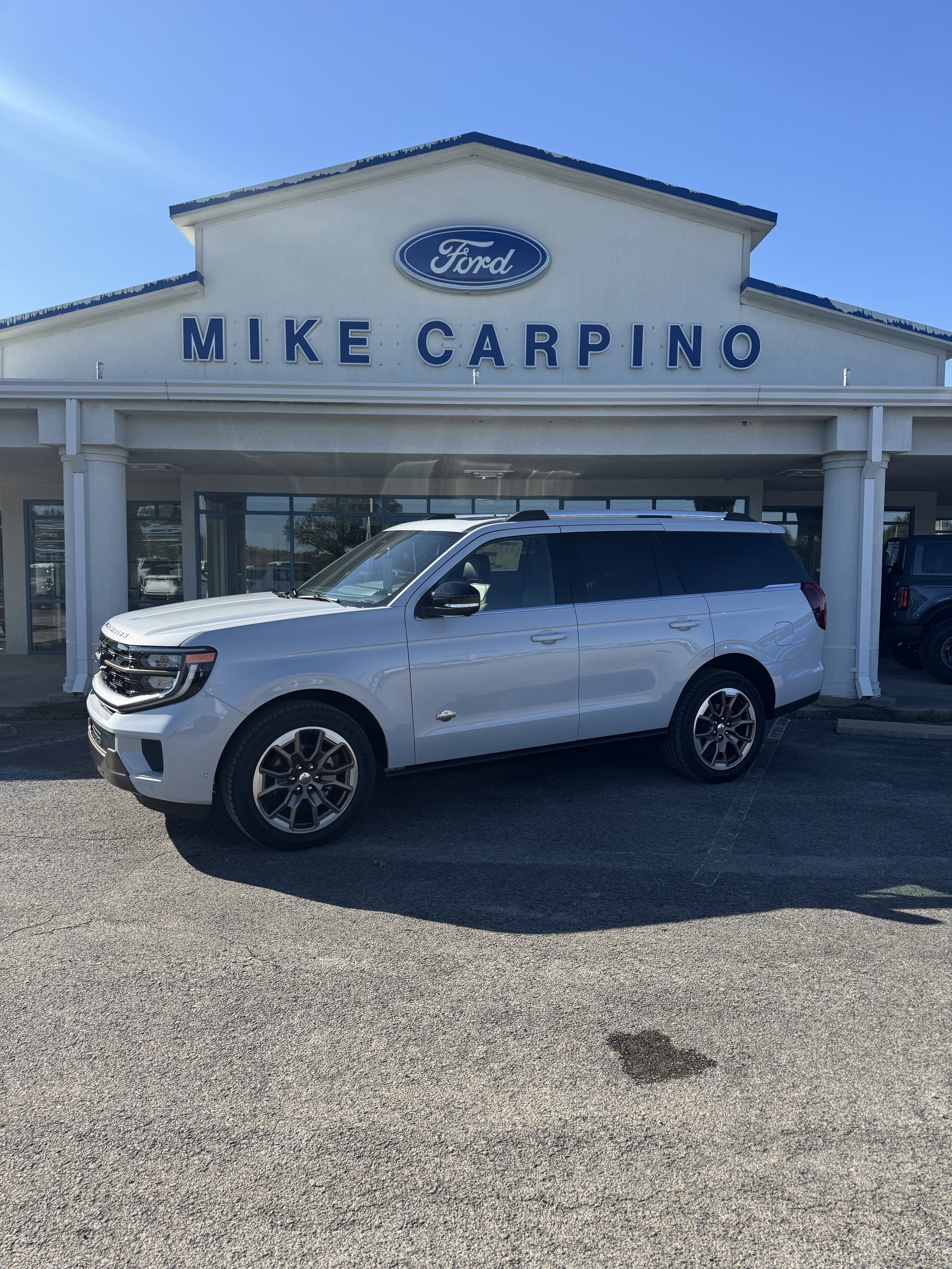 2025 Ford Expedition King Ranch's photo