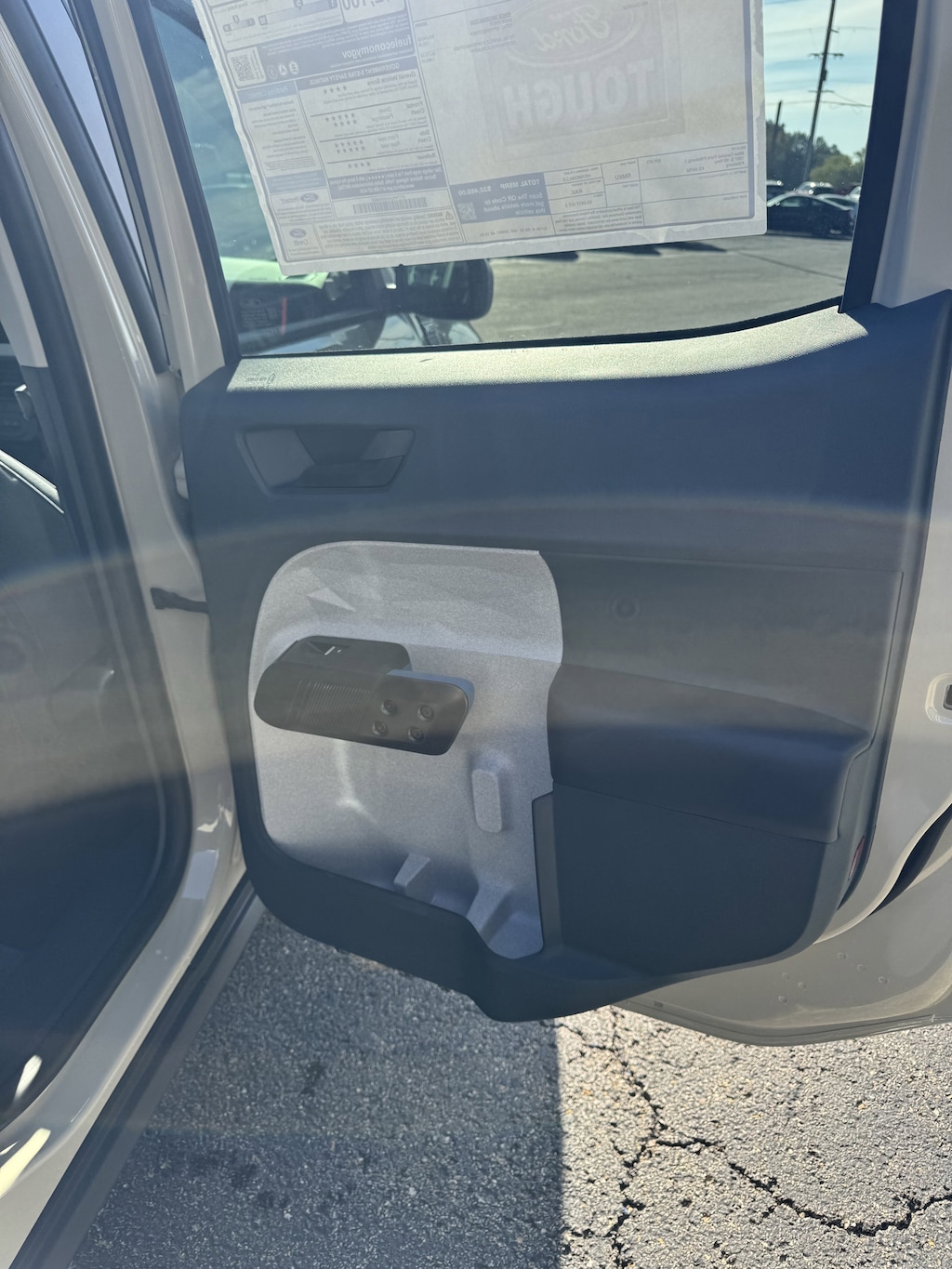 2025 Ford Maverick XLT photo 2