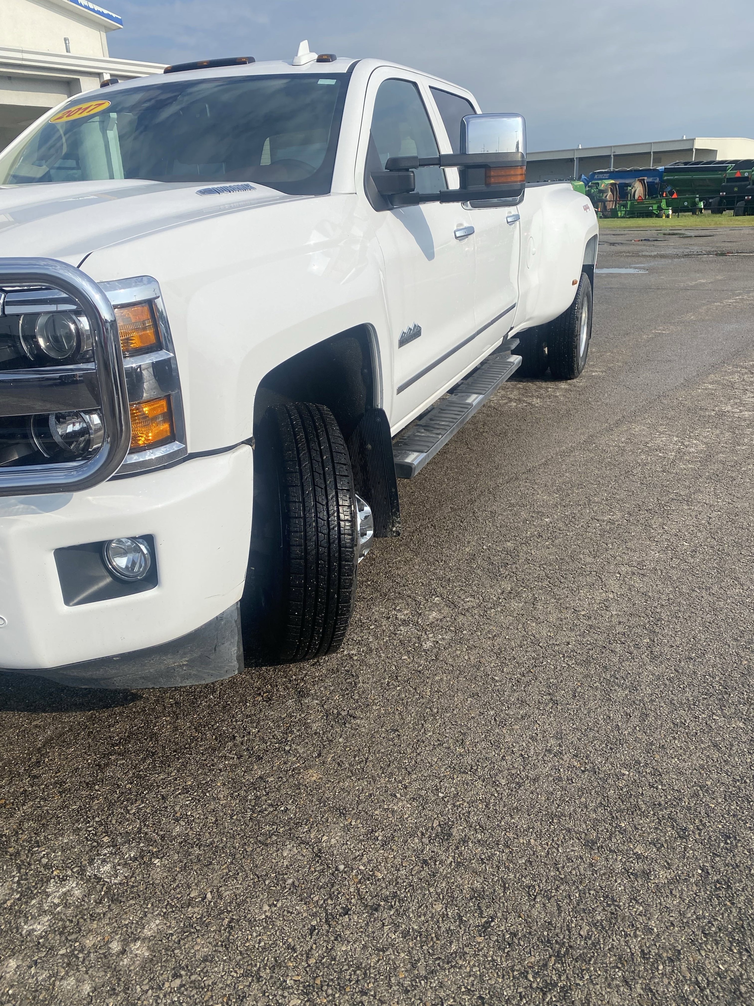 Used 2017 Chevrolet Silverado 3500HD High Country with VIN 1GC4K1EY1HF107390 for sale in Pittsburg, KS