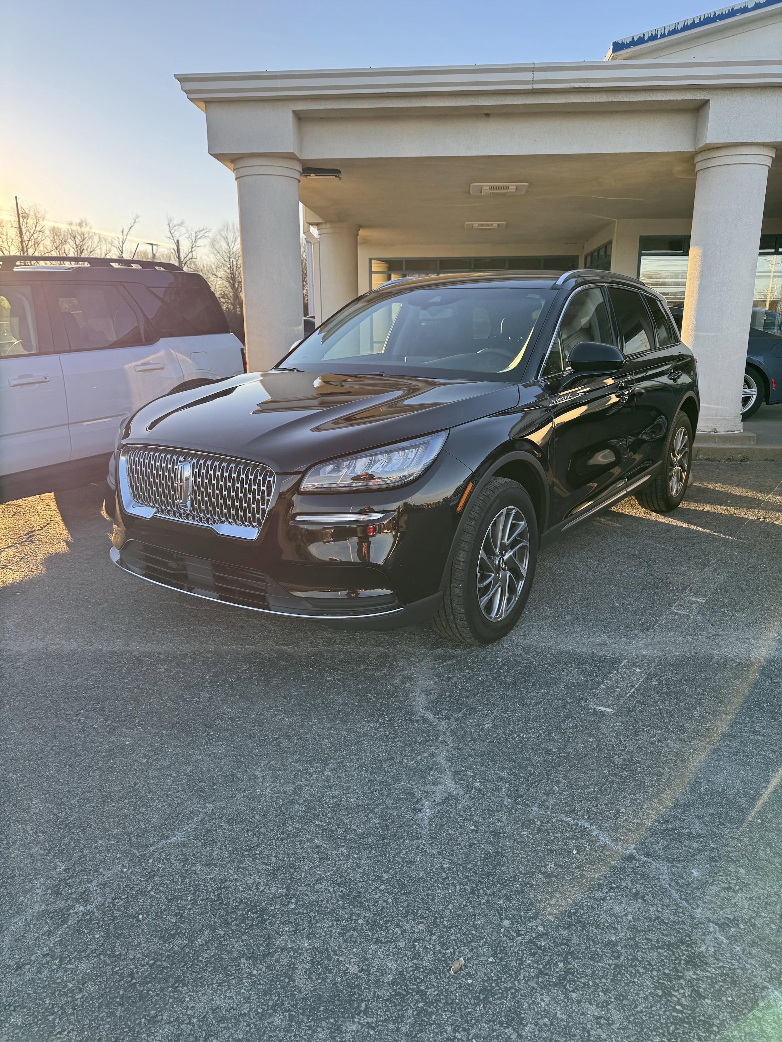 2022 Lincoln Corsair Base's photo