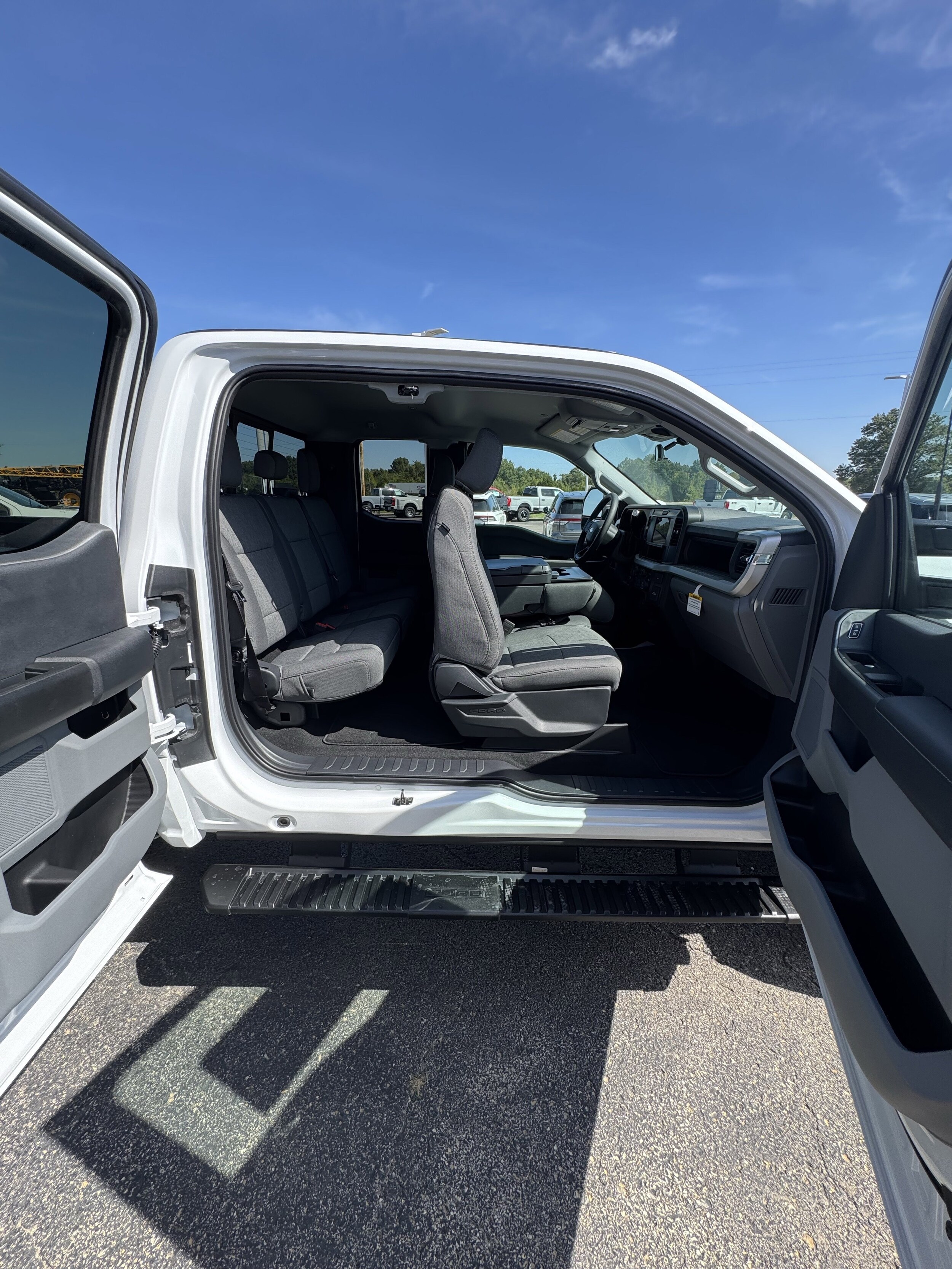 2026 Ford F-350 Super Duty XL - Photo 26