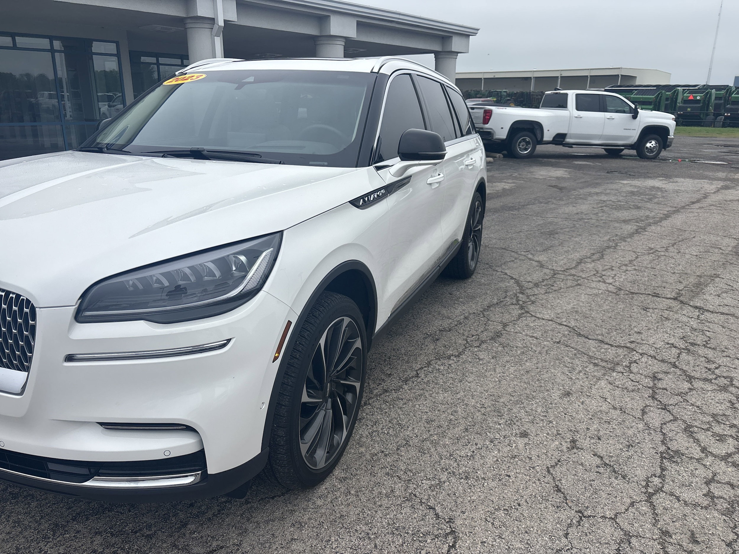 Used 2023 Lincoln Aviator Reserve with VIN 5LM5J7XC1PGL21678 for sale in Pittsburg, KS