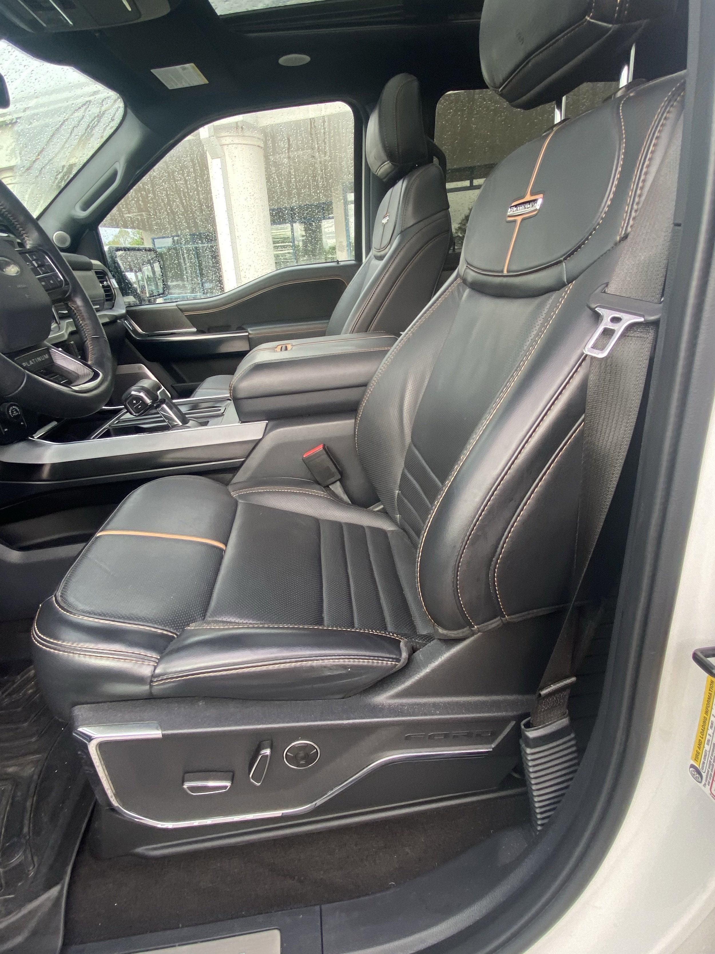 2022 Ford F-150 Platinum - Photo 15