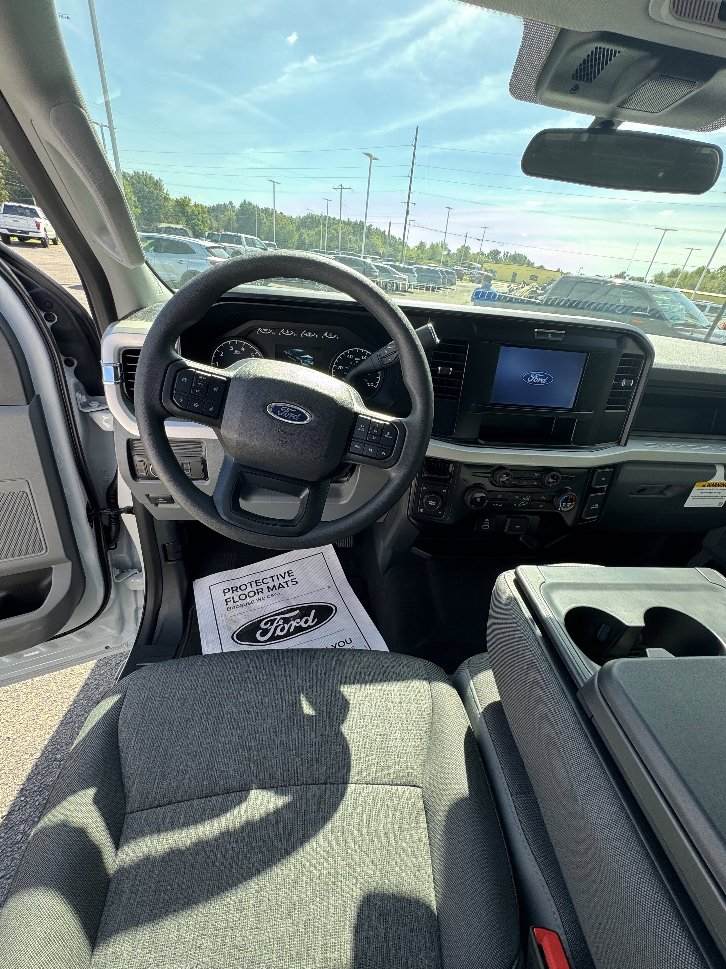 2026 Ford F-350 Super Duty XL - Photo 11