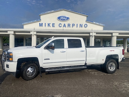 2017 Chevrolet Silverado 3500HD High Country Truck