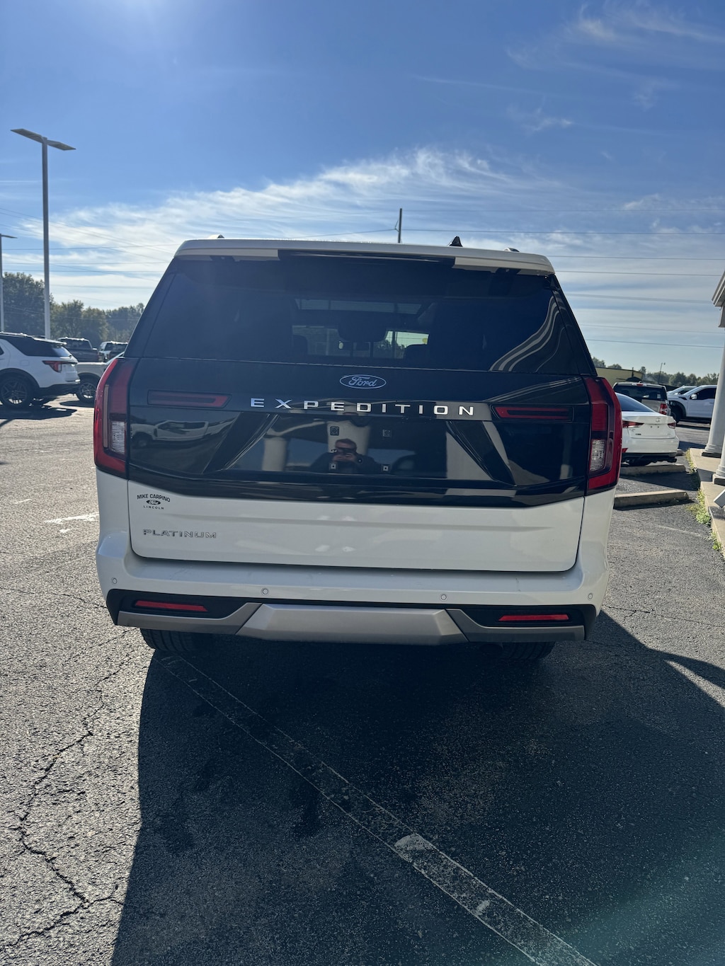 2025 Ford Expedition Platinum photo 2