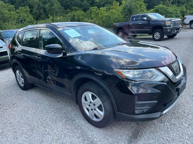 Used 2017 Nissan Rogue S with VIN 5N1AT2MV6HC894752 for sale in Alexandria, KY