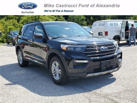 2023 Ford Explorer XLT SUV