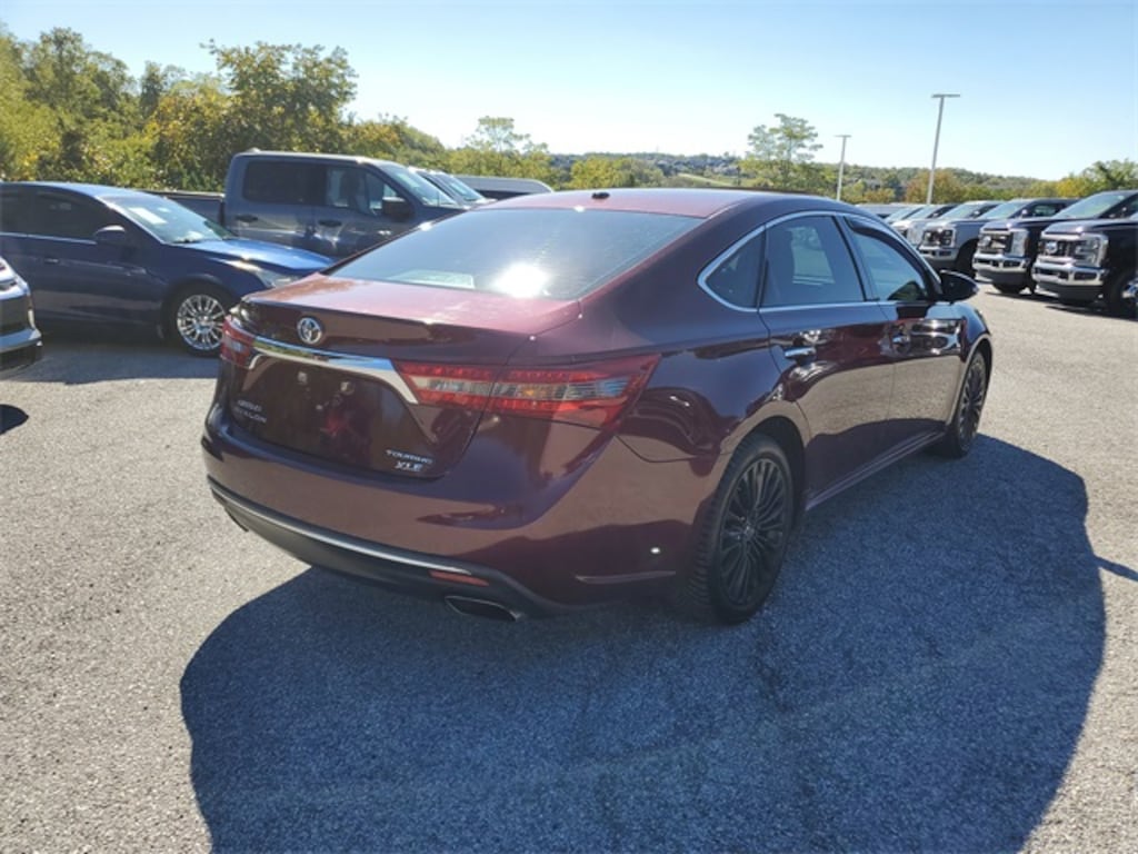 Used 2016 Toyota Avalon Sedan