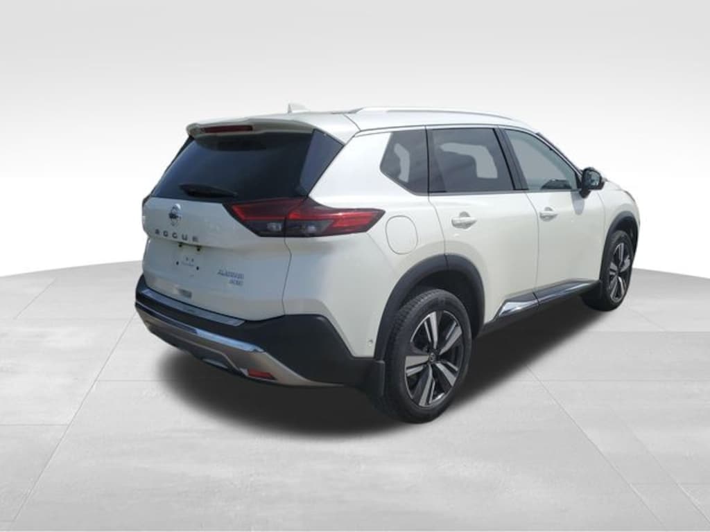 Used 2021 Nissan Rogue Platinum SUV