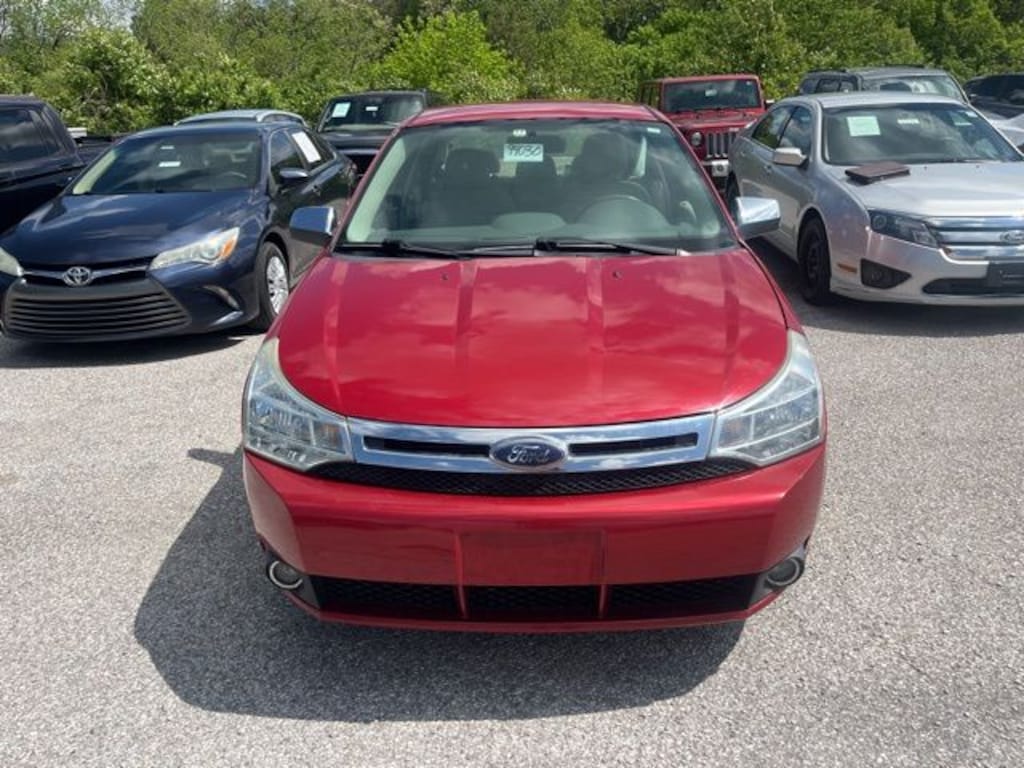 Used 2010 Ford Focus SEL Sedan