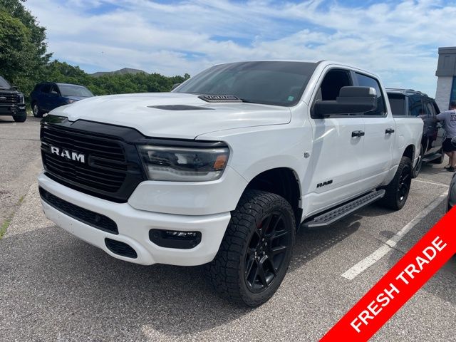 2024 RAM 1500 Laramie 4x4 Crew Cab 5'7's photo
