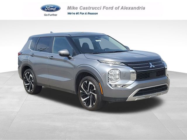 2024 Mitsubishi Outlander SE S-AWC's photo