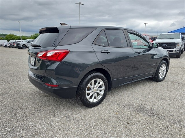 2020 Chevrolet Equinox LS photo 4