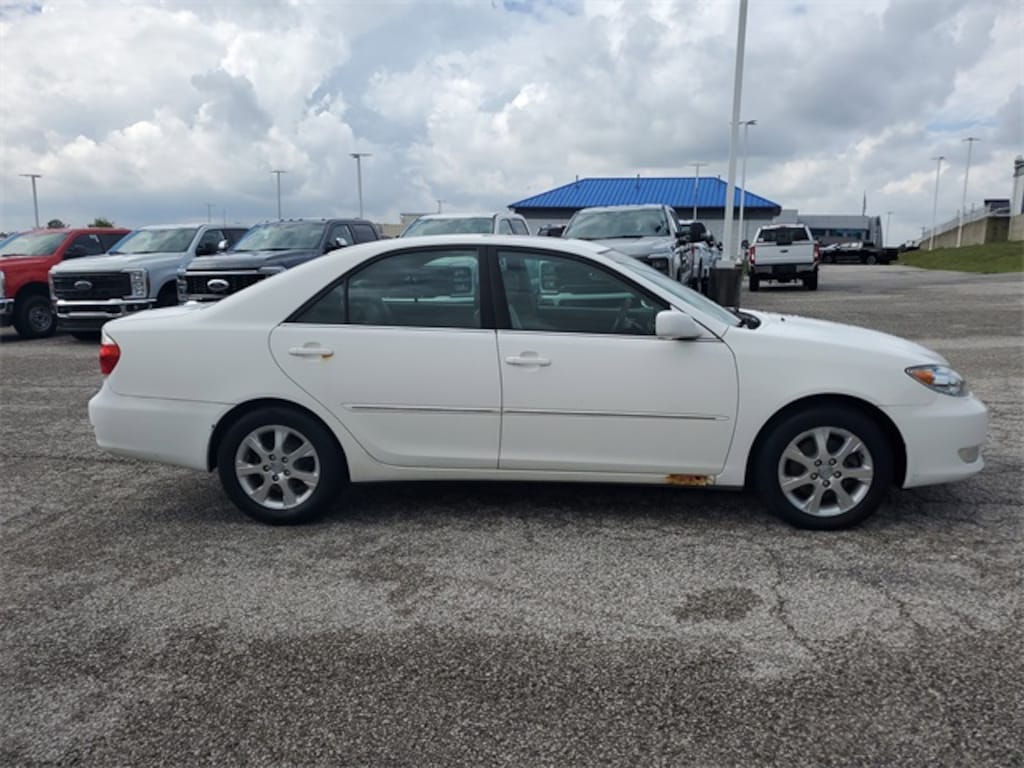 Used 2005 Toyota Camry  Sedan