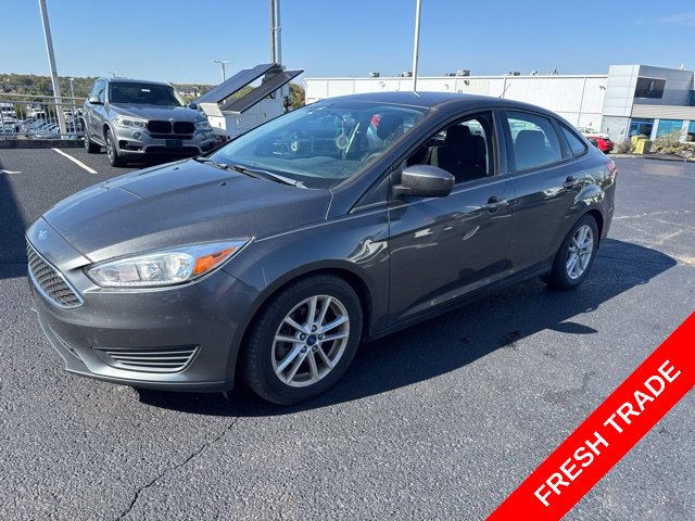 Used 2018 Ford Focus SE with VIN 1FADP3F28JL246209 for sale in Alexandria, KY