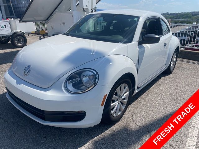 2015 Volkswagen Beetle 1.8T Auto w/Sunroof, Sound & Nav. PZEV's photo