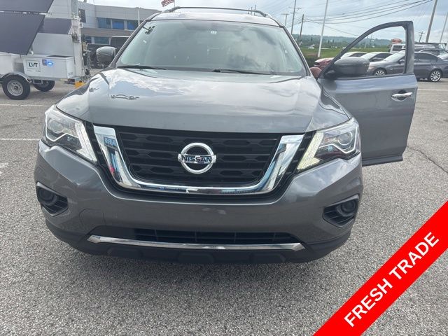 2020 Nissan Pathfinder S 4WD's photo