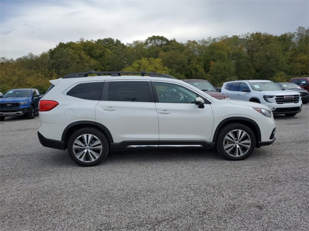 Used 2022 Subaru Ascent Limited 8-Passenger SUV
