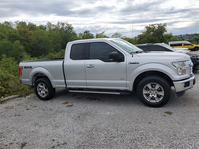 2015 Ford F-150 XLT photo 3