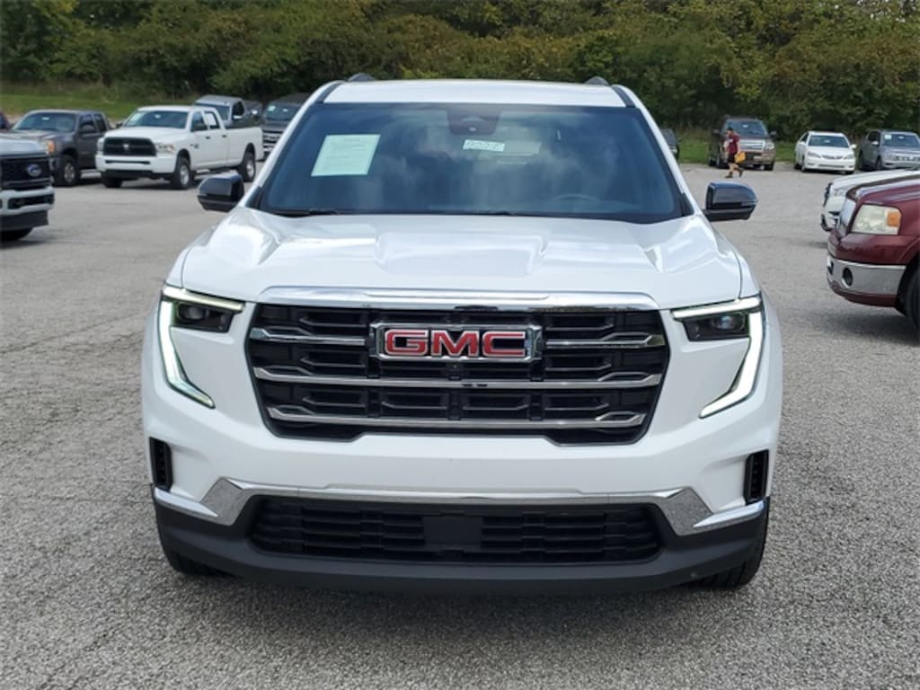 Used 2025 GMC Acadia Elevation SUV