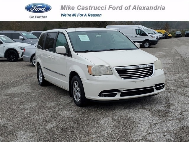 2011 Chrysler Town & Country Touring