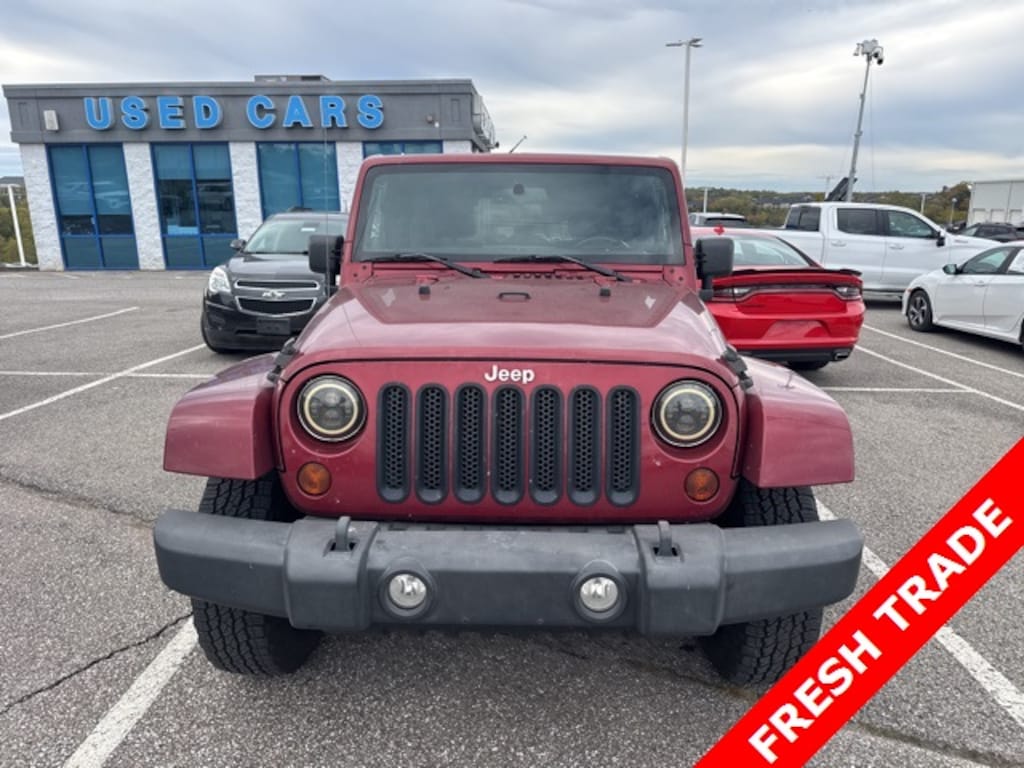 Used 2013 Jeep Wrangler Unlimited Rubicon SUV