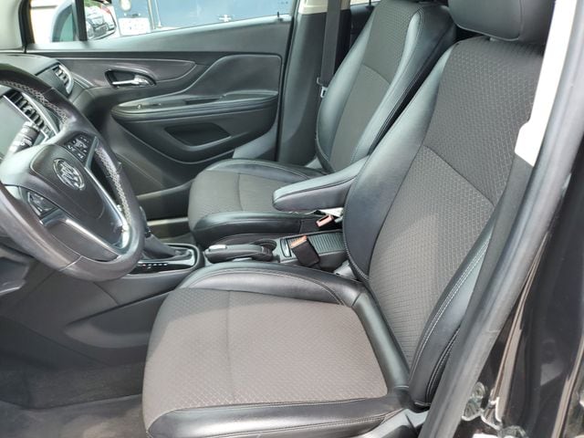 Photo 16