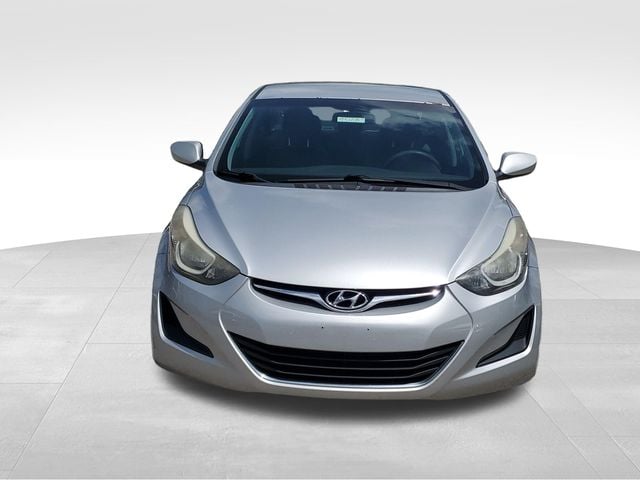 Used 2015 Hyundai Elantra SE with VIN 5NPDH4AEXFH649456 for sale in Alexandria, KY
