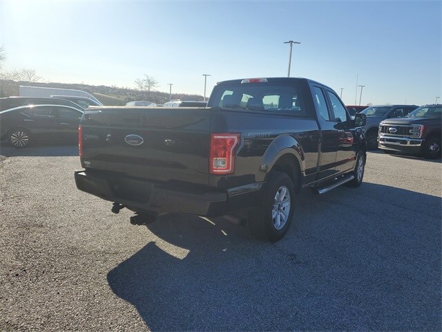 2015 Ford F-150 XL photo 4