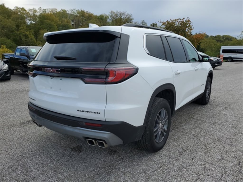 Used 2025 GMC Acadia Elevation SUV