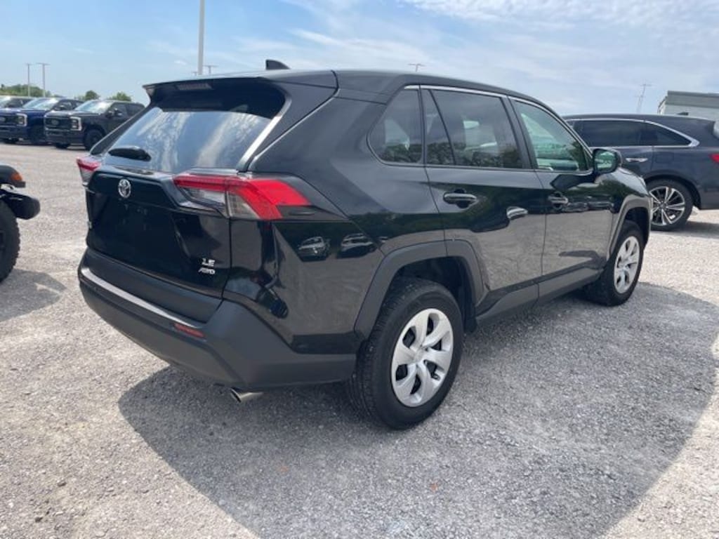 Used 2024 Toyota RAV4 LE SUV