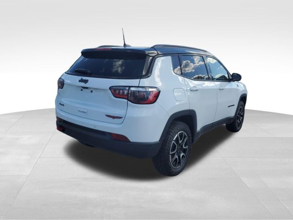 Used 2025 Jeep Compass Trailhawk SUV