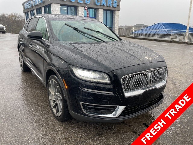 2020 Lincoln Nautilus Reserve photo 3