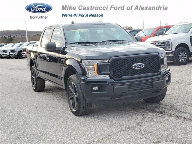 2020 Ford F-150 XL's photo