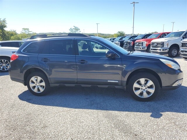 2012 Subaru Outback 2.5i Premium photo 3