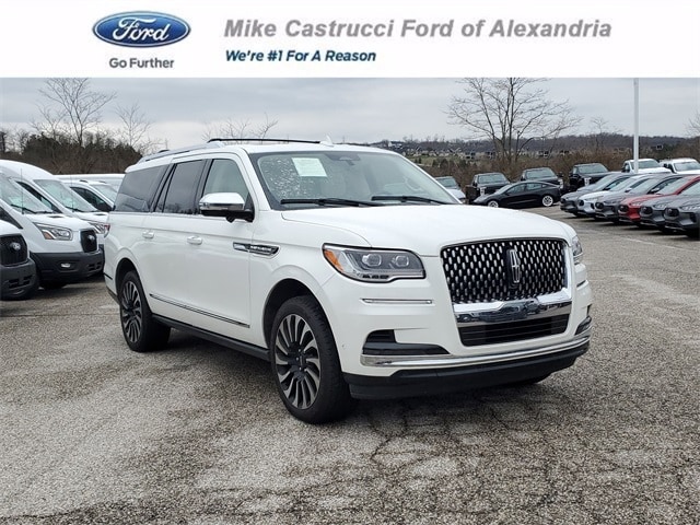 2023 Lincoln Navigator Black Label L's photo