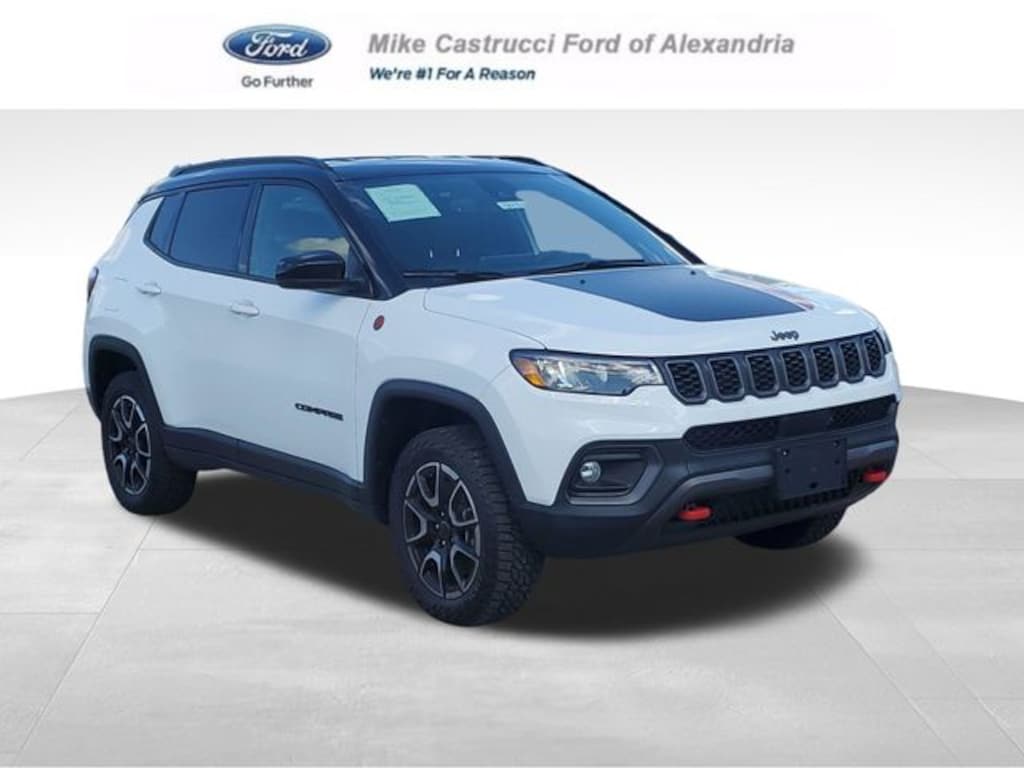 Used 2025 Jeep Compass Trailhawk SUV