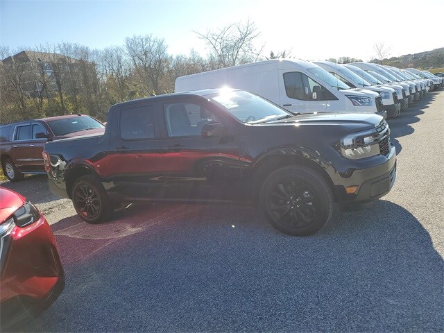 2024 Ford Maverick Lariat photo 3