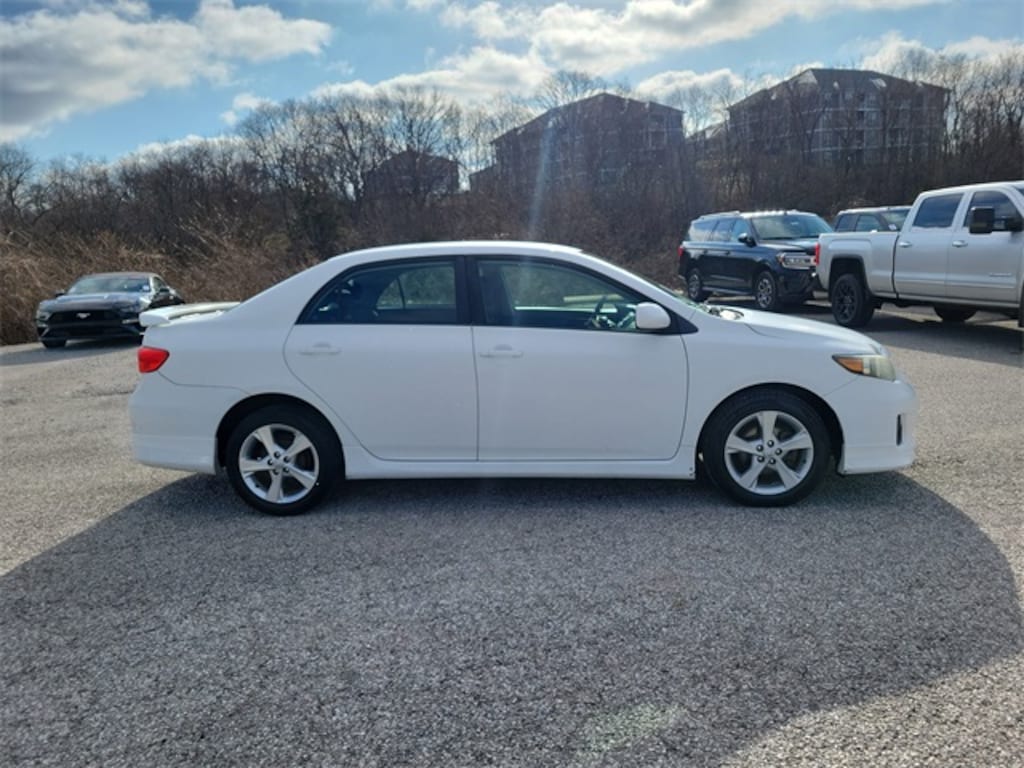 Used 2013 Toyota Corolla Sedan