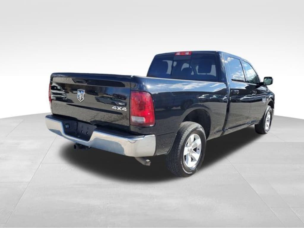 Used 2020 Ram 1500 Classic SLT Truck Crew Cab