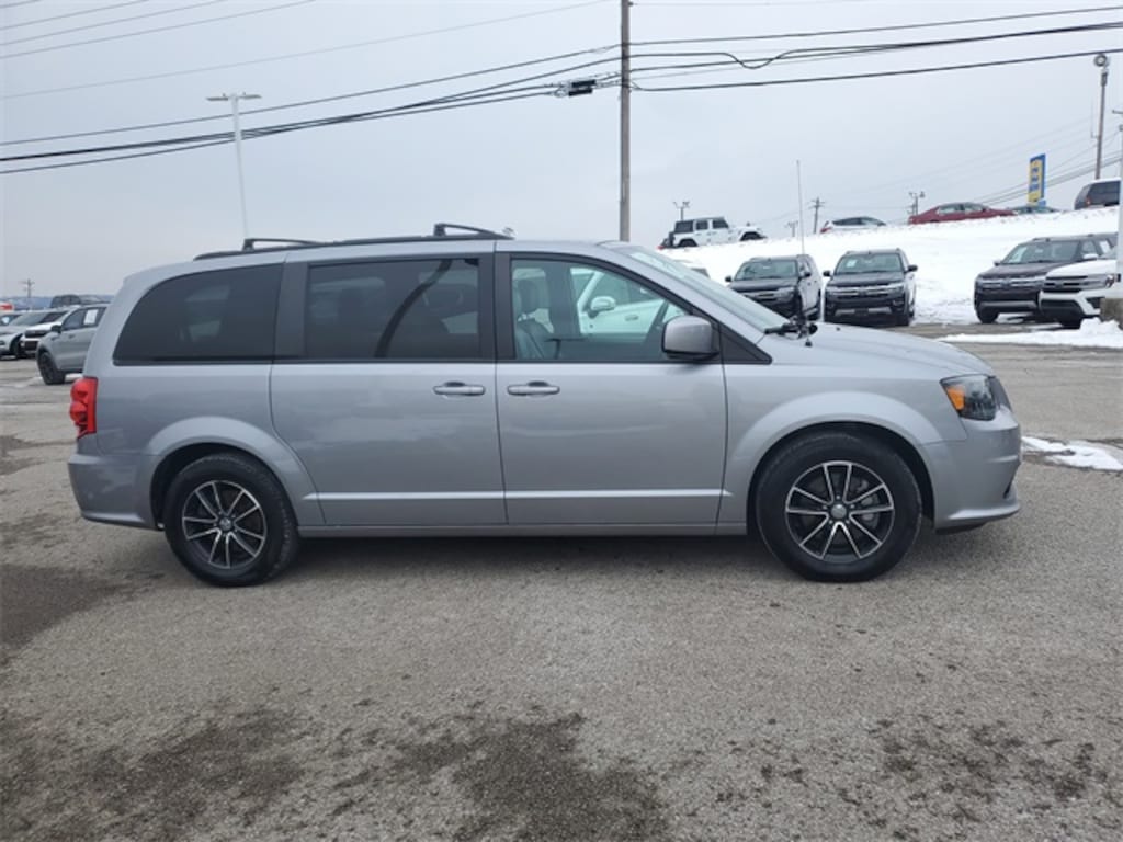 Used 2019 Dodge Grand Caravan GT Van Passenger Van