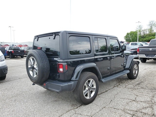 2021 Jeep Wrangler Unlimited Sahara photo 4