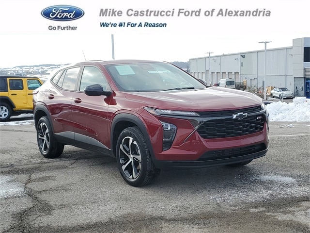 2024 Chevrolet Trax RS's photo