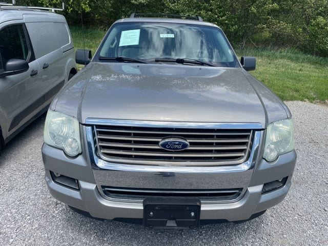 Used 2008 Ford Explorer XLT with VIN 1FMEU73E68UA97716 for sale in Alexandria, KY