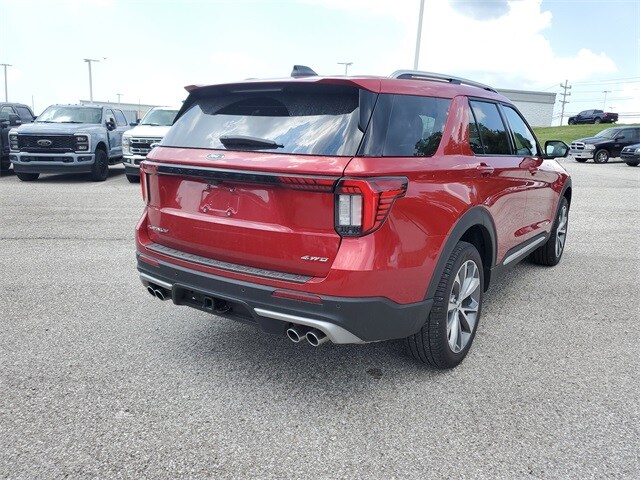 2025 Ford Explorer Platinum photo 3