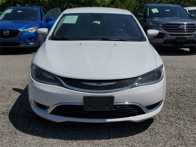 Used 2015 Chrysler 200 Limited with VIN 1C3CCCAB4FN628097 for sale in Alexandria, KY