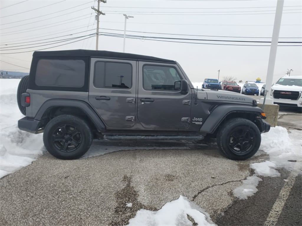 Used 2020 Jeep Wrangler Unlimited Sport SUV